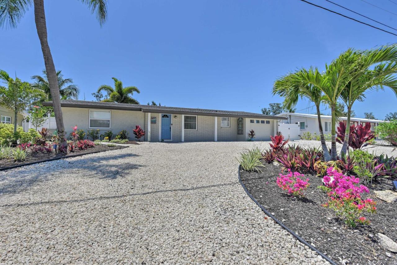 Waterfront Bradenton Home Heated Pool And Fire Pit Kültér fotó